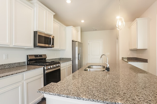 Building Photo - 582 Count Fleet Ct
