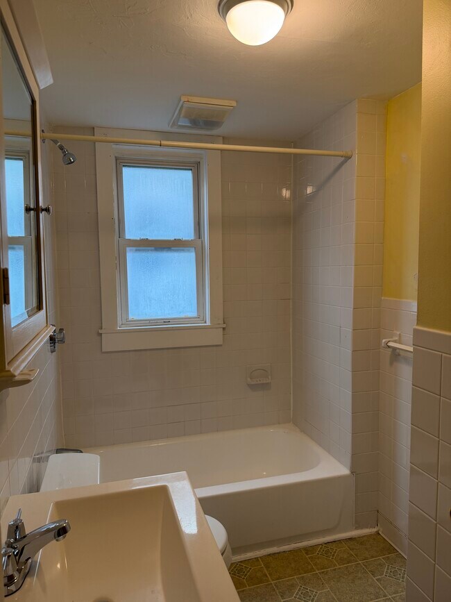 Foto del edificio - 111 Florida St