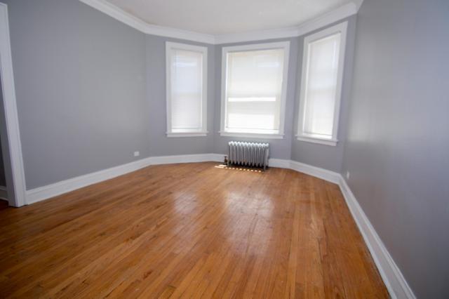 Building Photo - 1 bedroom in CHICAGO IL 60649