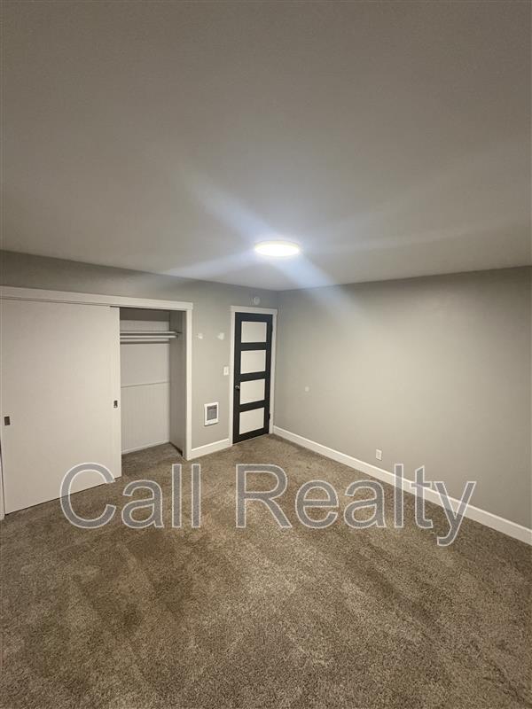 Foto del edificio - 12324 E Broadway Ave