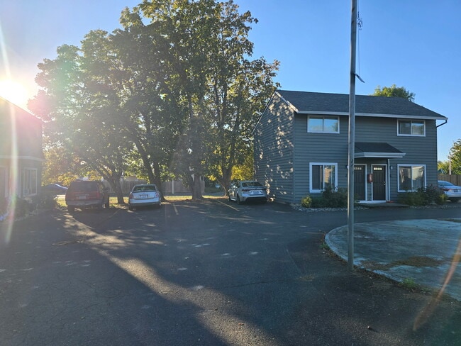 Building Photo - CVTH