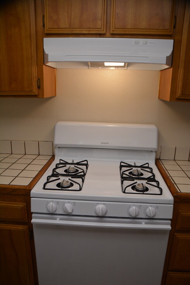 Foto del edificio - 3 Bedroom 2 bath  apply today!! Coming Soon!