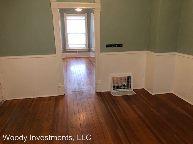 Building Photo - 4 br, 2 bath Room For Rent - 1229 12th Street