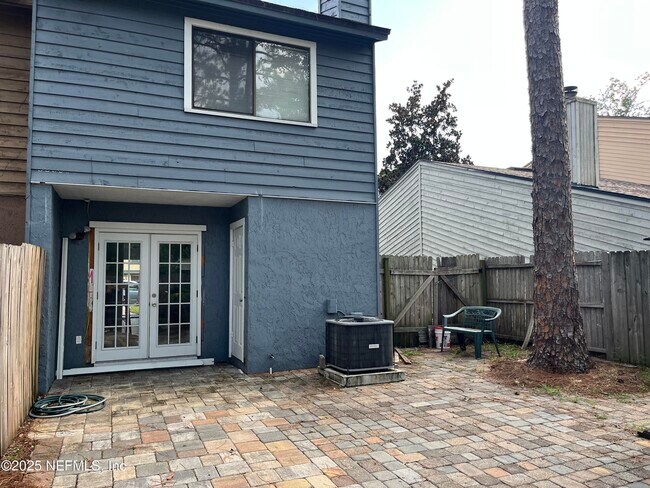 Building Photo - 4299 Windergate Dr