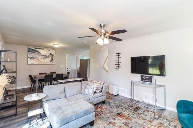 Foto del edificio - 2179 Worthem Ave SW