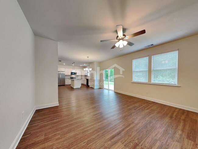Building Photo - 3407 Emzy Dr
