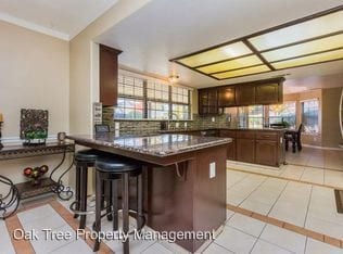 Building Photo - 4 br, 3 bath House - 3050 Magnolia Avenue