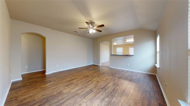 Foto del edificio - 471 Harding Ln