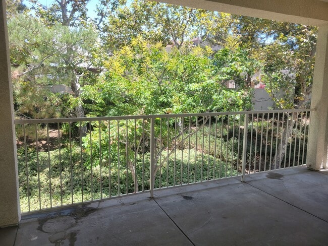 Foto del edificio - 44734 Adam Ln