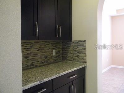 Foto del edificio - 27750 Autumn Breeze Cir