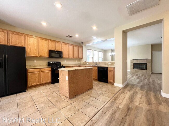 Building Photo - 4 br, 2.5 bath House - 715 Quayside Ct
