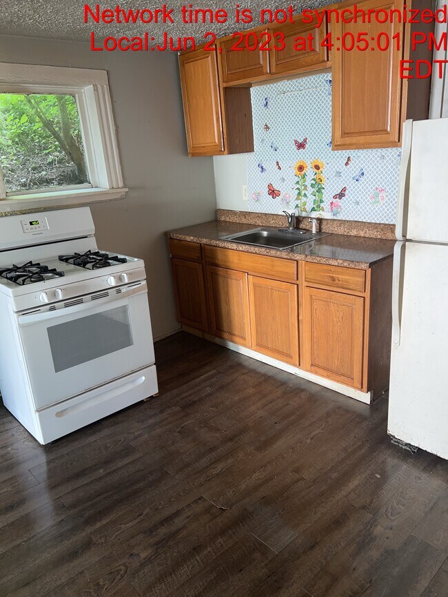 405 Adams St, Mannington, WV 26582 House Rental in Mannington, WV