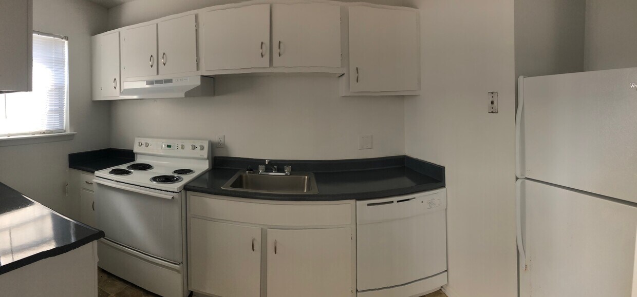 Foto principal - 431 Bechtel Blvd