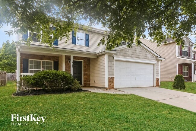 Building Photo - 3632 Larkhaven Village Dr