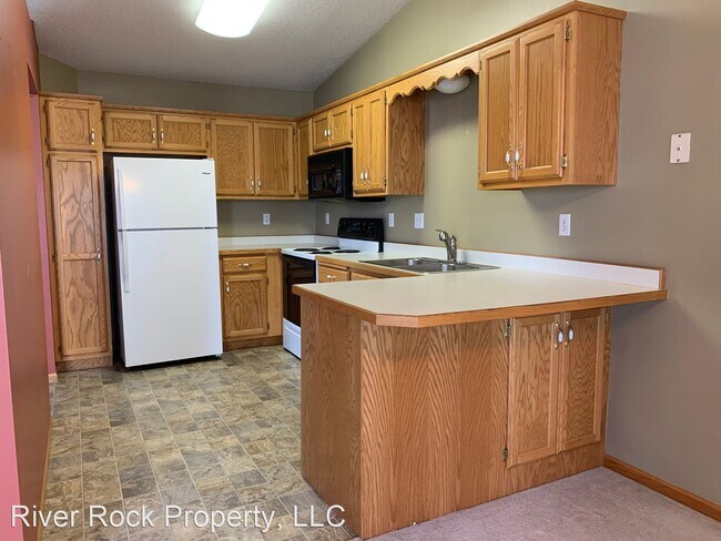 Building Photo - 3 br, 2 bath House - 3009 Dakota Park Circ...