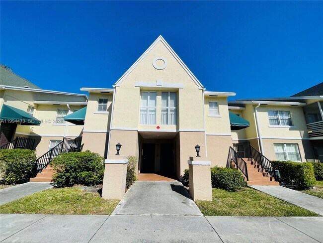 Foto del edificio - 2829 N Course Dr