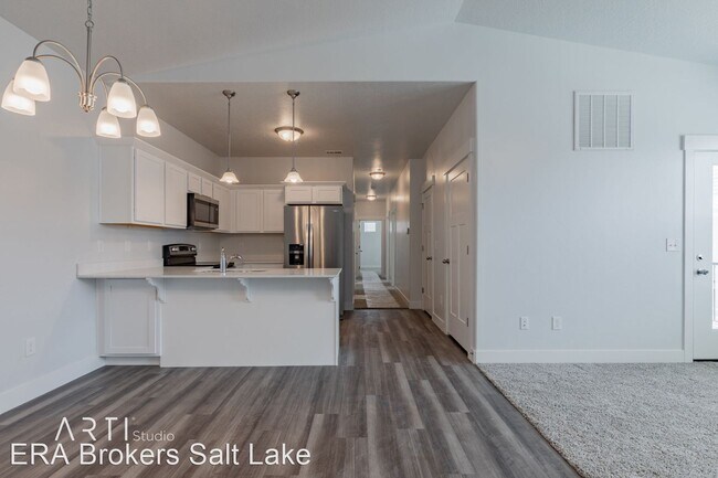 Foto del edificio - 3 br, 2 bath House - 1834 W Newcastle Ln E303