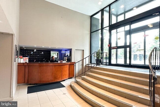 Foto del edificio - 1601 18th St NW