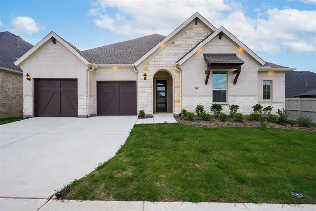 Foto principal - 708 Blueberry Way