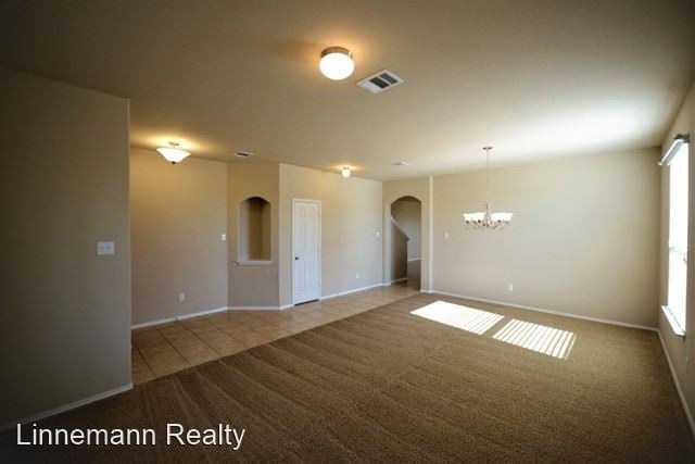 Building Photo - 5 br, 3.5 bath House - 5519 Sulfur Spring ...