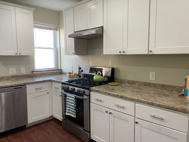 Foto del edificio - 5118 Dresden Way