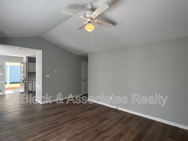 Building Photo - 408 Prince Haven Ln