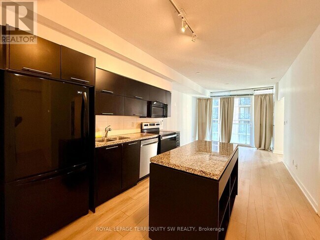 Photo du bâtiment - 126 Simcoe St