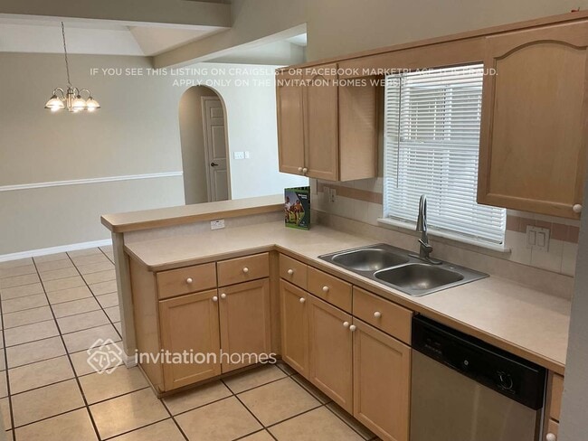 Foto del edificio - 127 Needlewood Loop