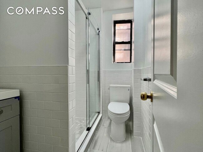 Foto del edificio - 270 E 78th St