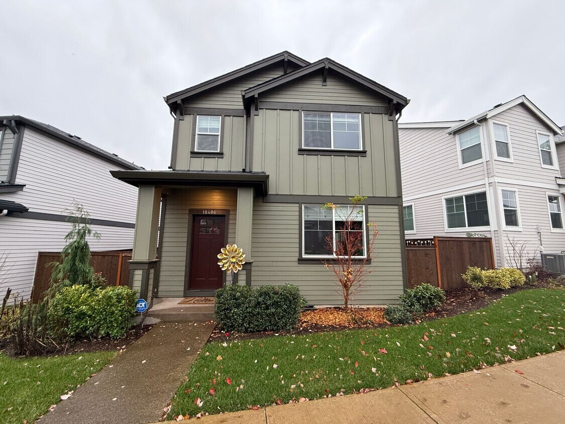 Primary Photo - 4 bedroom 2.5 bath House - Beaverton - Was...