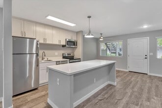 Building Photo - Cherryhill