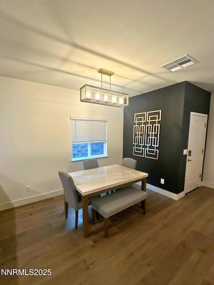 Foto del edificio - 1243 Cedarhaven Ct