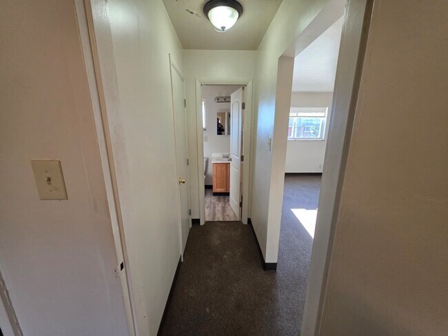 Foto del edificio - 510 E Pittsburgh McKeesport Blvd