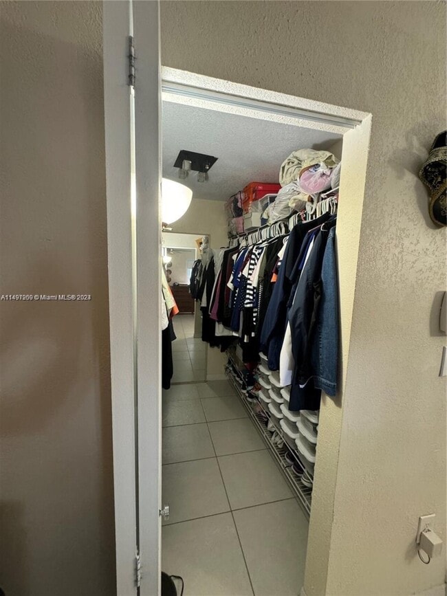 Building Photo - 13859 SW 255th Ln