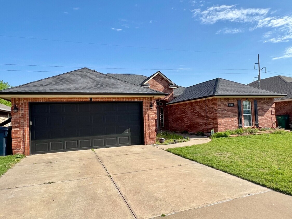 Foto principal - 509 SW 157th St