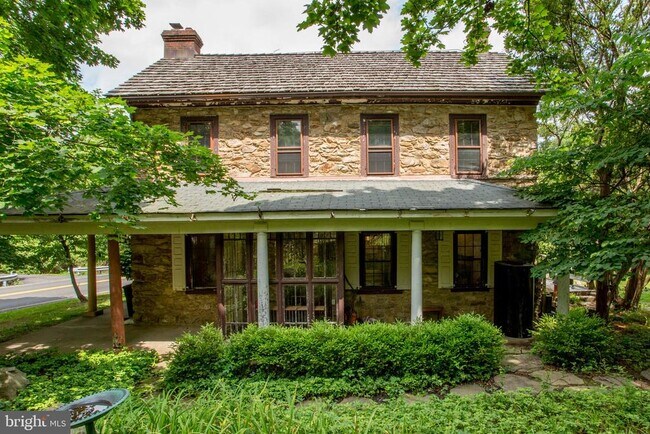 Building Photo - 3115 Gallows Hill Rd