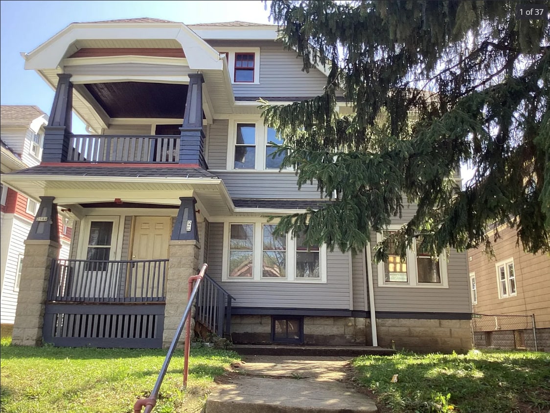 Primary Photo - 2542-2544 N 51st St