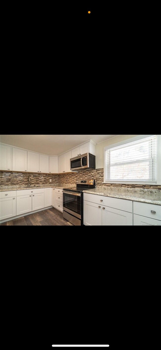 Foto del edificio - 567 Palmetto Rd