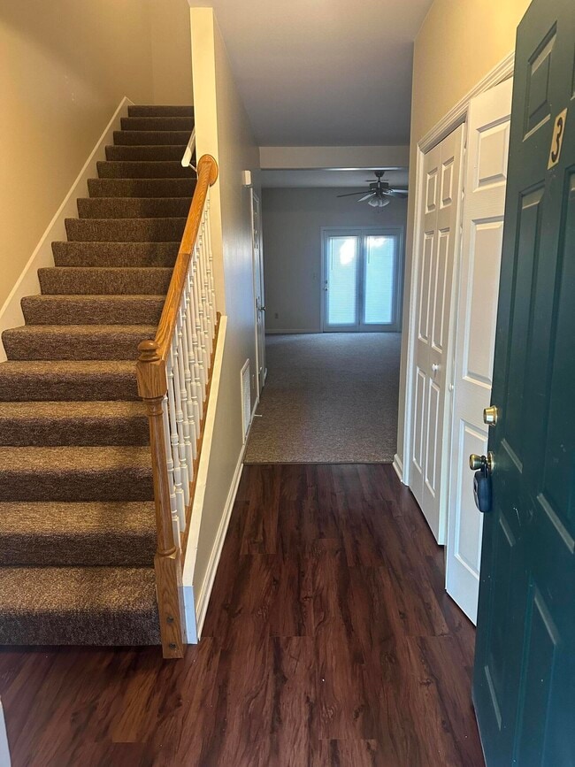 Building Photo - 2005 River Ridge Rd