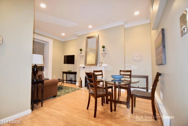 Foto del edificio - 5 Beacon St