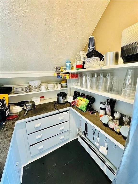 Foto del edificio - 1071 Main St