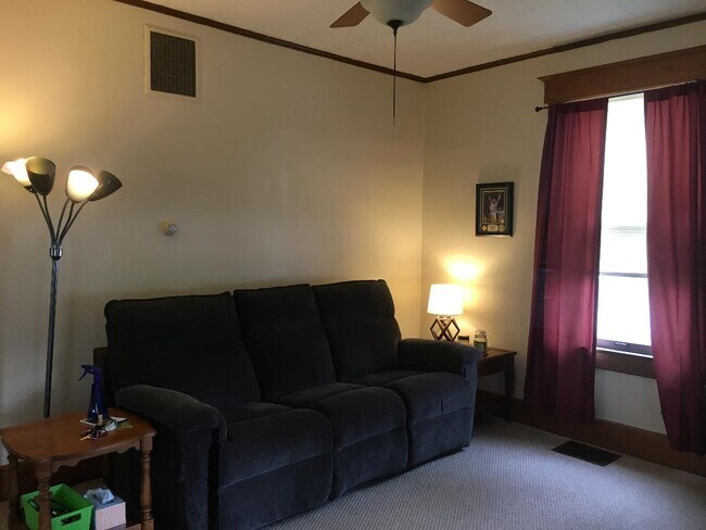 Foto del edificio - 208 Avondale Ave