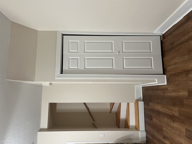 Foto del edificio - 2 br, 1 bath House - 2 Maple St Apt 2