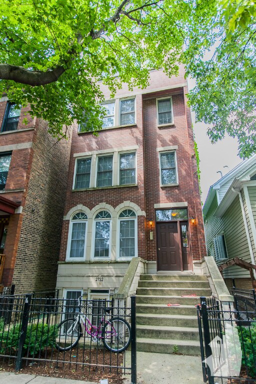 Building Photo - 2732 N Wayne Ave