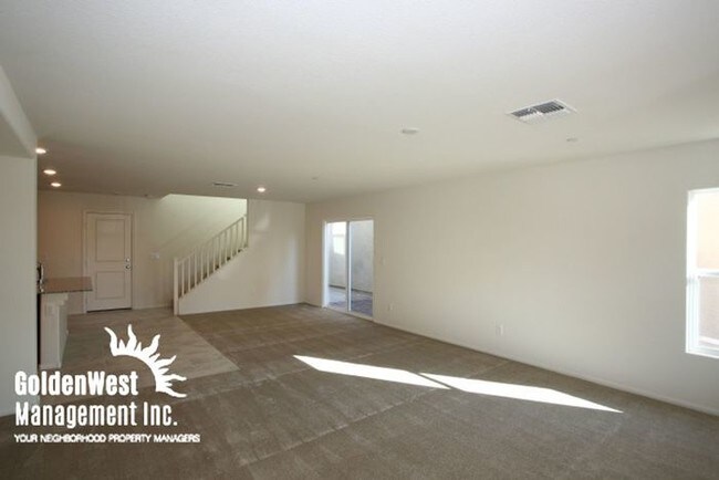 Building Photo - 1118 Lucero Lake St