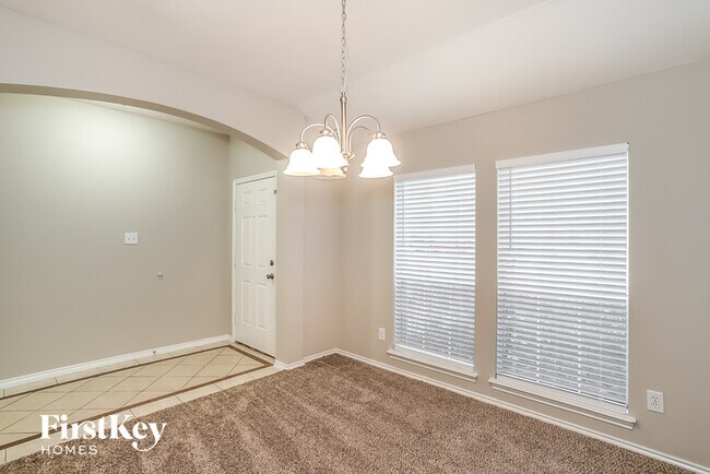 Foto del edificio - 26849 Mystic Castle Ln