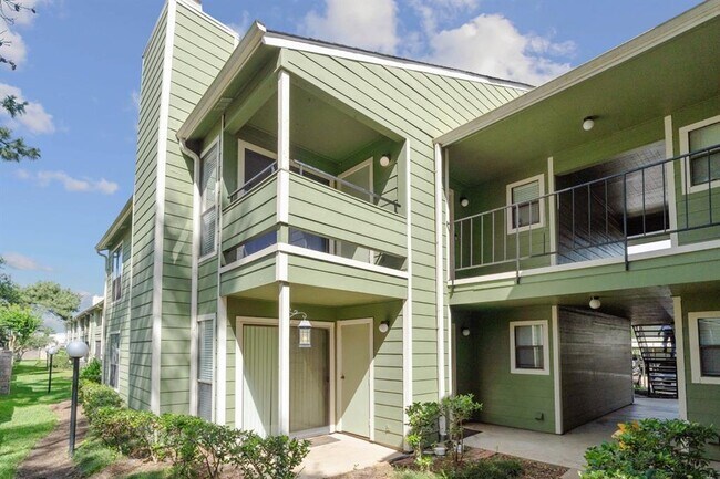 Building Photo - 14777 Wunderlich Dr