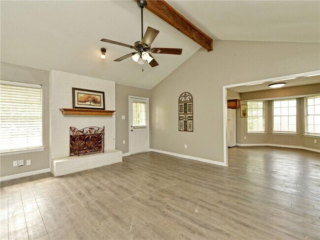 Building Photo - 2312 Frontier Trail