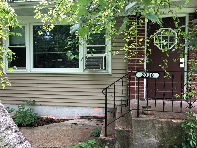 Front Door - 2020 Field St