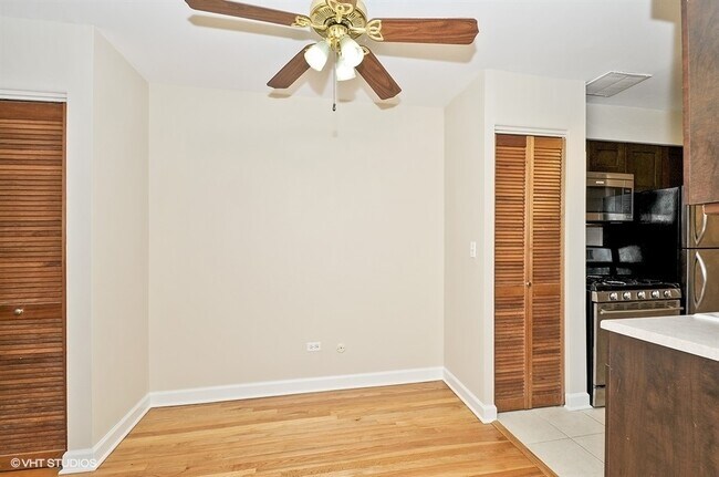 Building Photo - 2629 N Hampden Ct